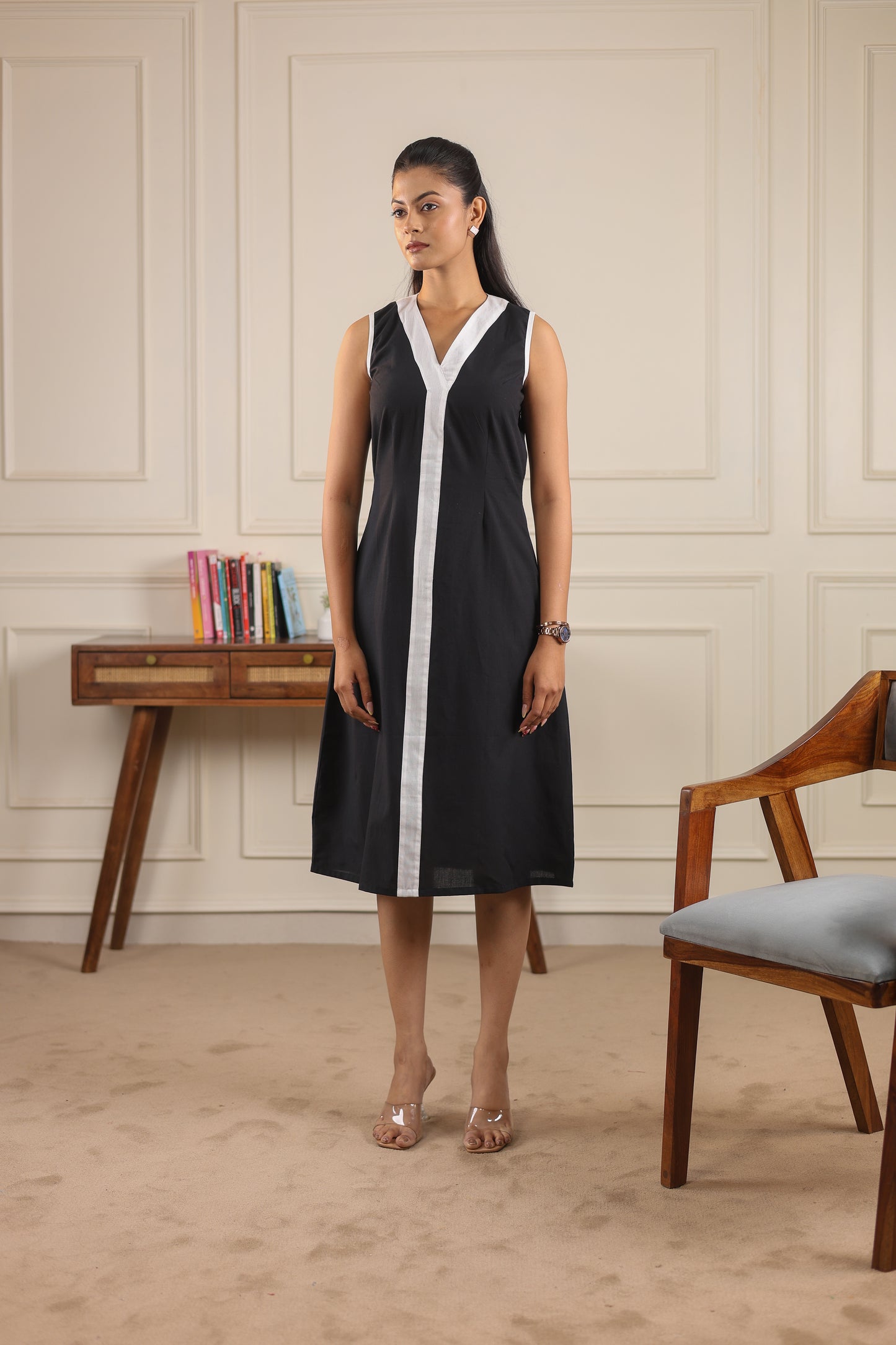 Chalk Stitch Dress front view – black malai cotton midi dress for women – NIOUR India